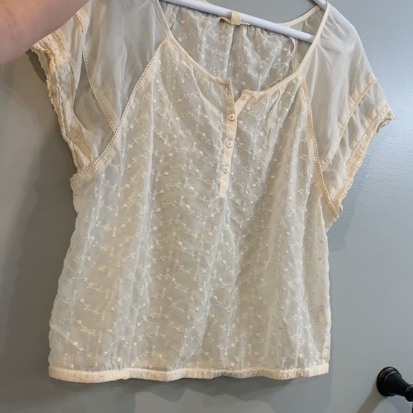 AE Blouse - Picture 2 of 10